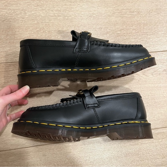 Dr. Martens Women’s Snaffle Loafer Black Leather Leopard Hair Size 8 - Picture 3 of 10